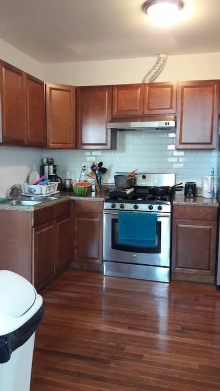 Rainbow Guesthouse - photo 11