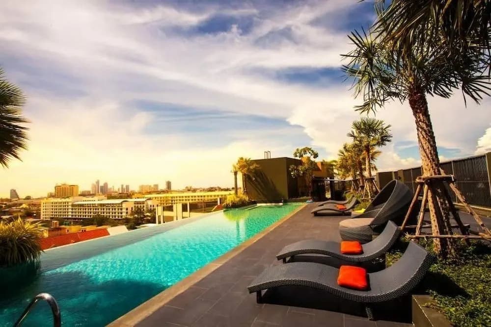 The Chezz Condominium by Patsamon - photo 12