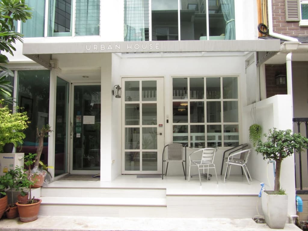Urban House - main photo