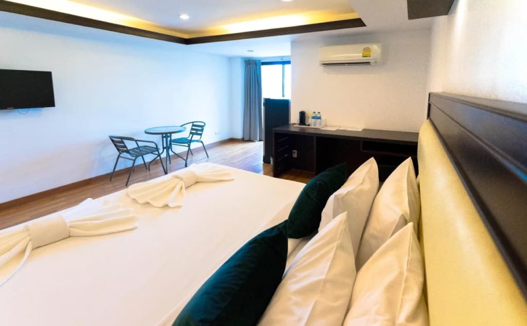 Initial Hua Hin - photo 4