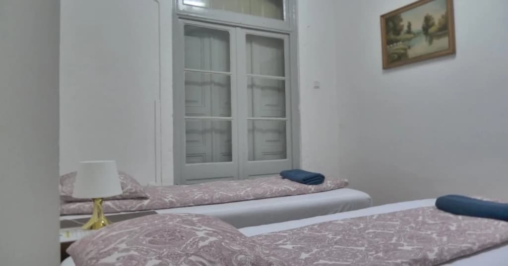Midtown Guest House - photo 12