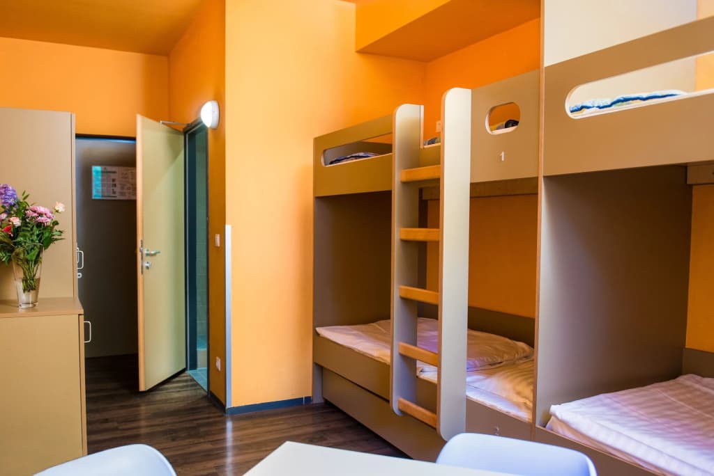 Hostel Vienna Hütteldorf - main photo