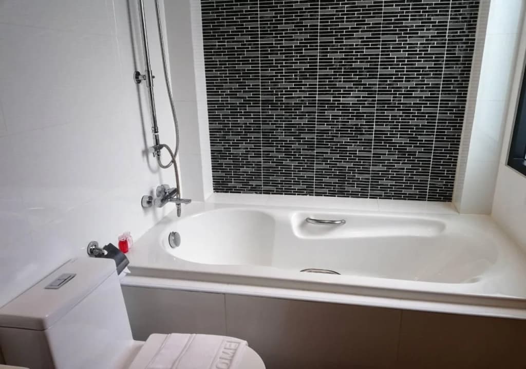 Limelight Village - photo 9