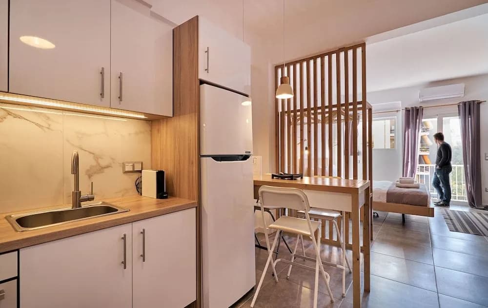 NakosHomes Luxury Studio Apartment - photo 16