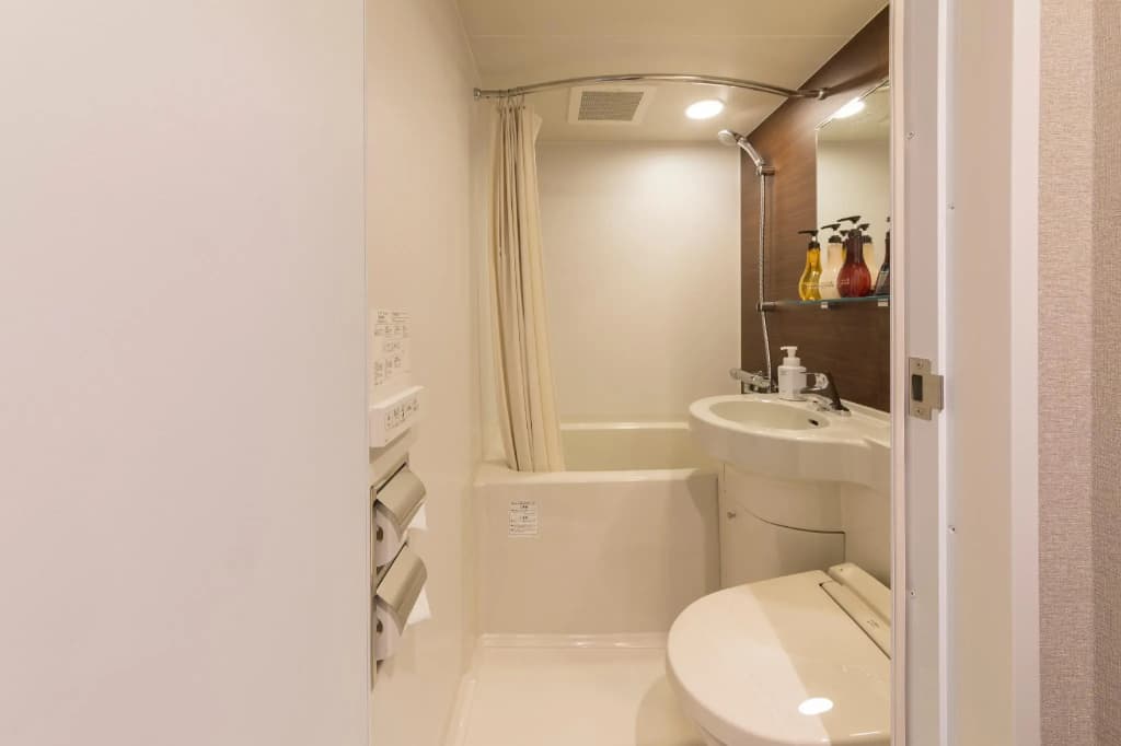 Garner Hotel Osaka Honmachi Midosuji by IHG - photo 9