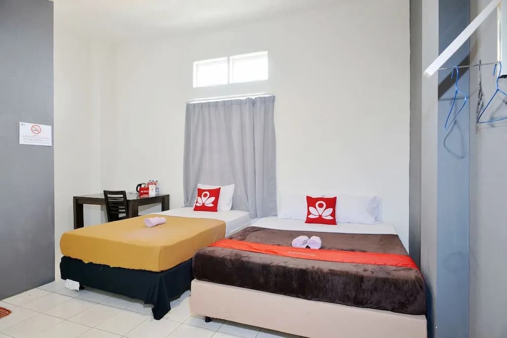 ZEN Rooms Basic Near Pasar Baru - photo 8