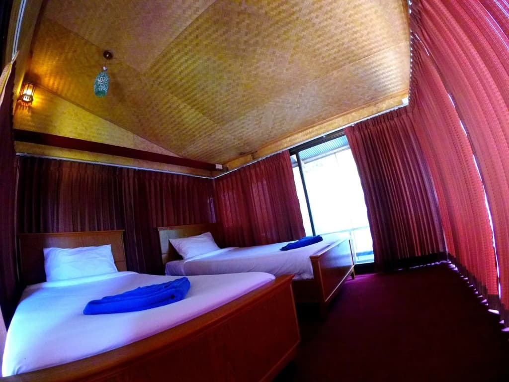 The Lazy Bar And Guesthouse - photo 2