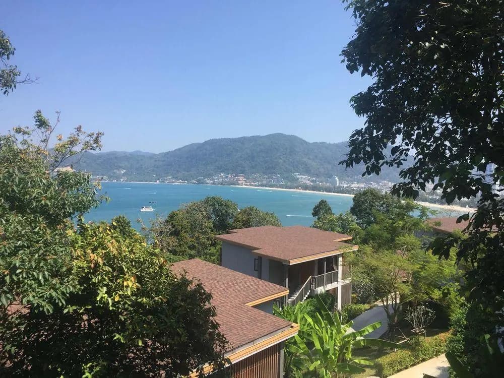 Patong Beach Luxury Hotel Apartment - photo 15
