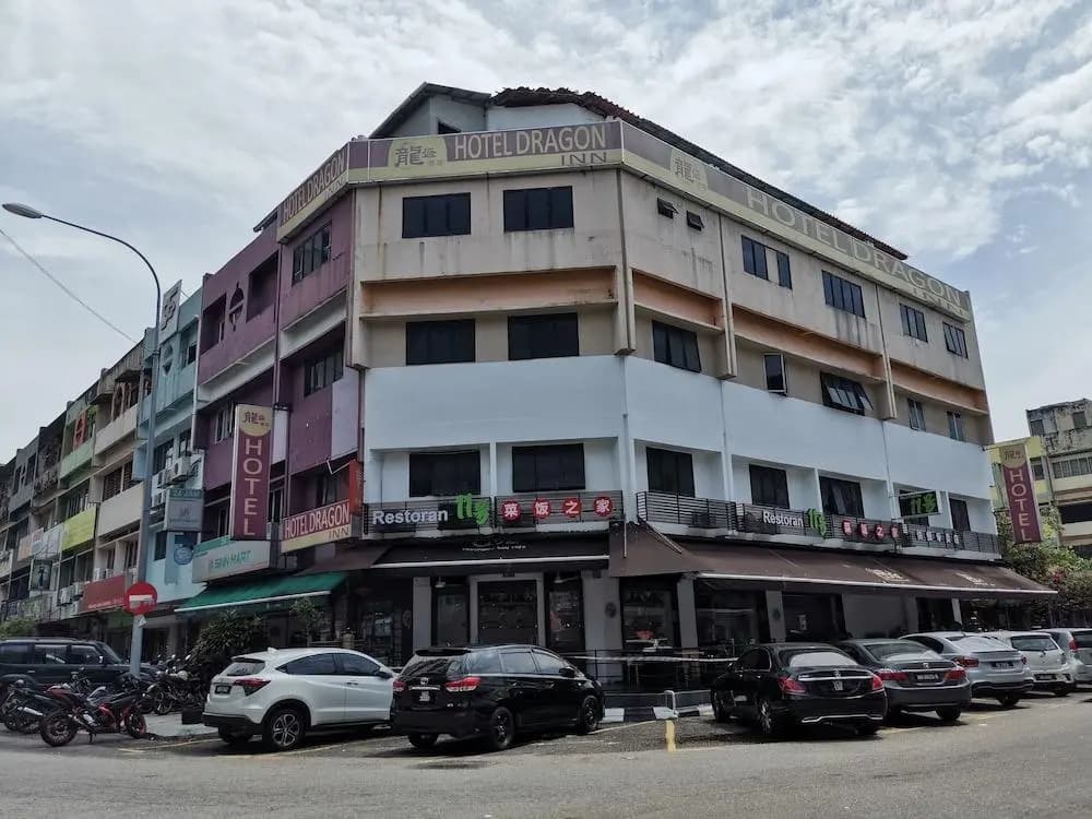 Hotel Dragon Inn - main photo
