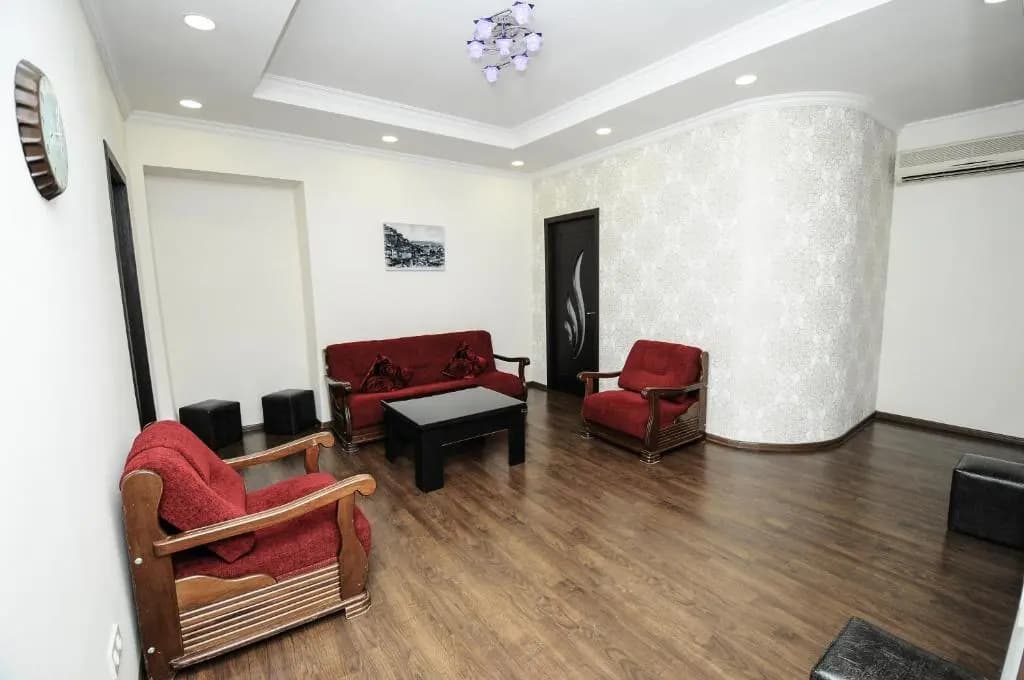Elegant Modern Apartment - photo 10