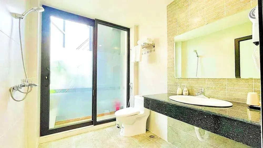 Bai Chay Panda Hotel - photo 8