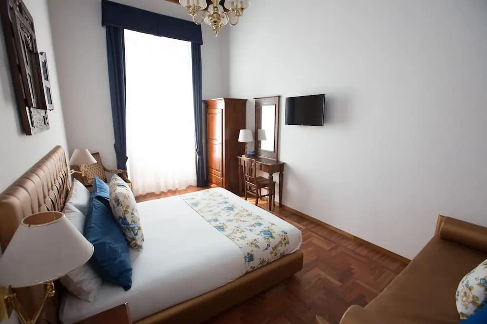 Ad2015 Guest House - photo 17