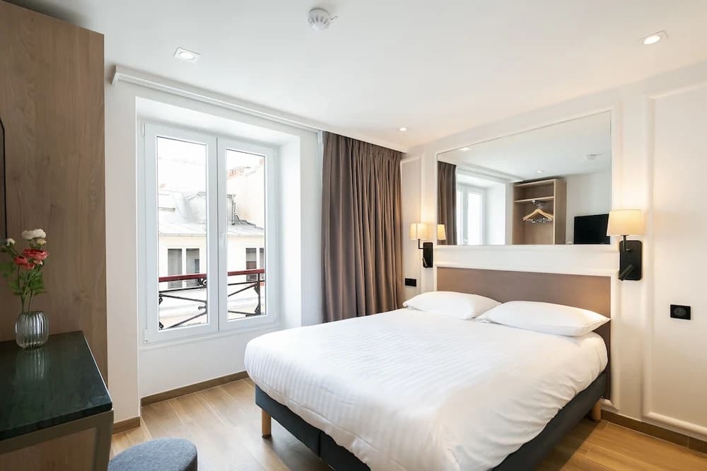 Private Apartment and Terrace Le Marais - photo 2