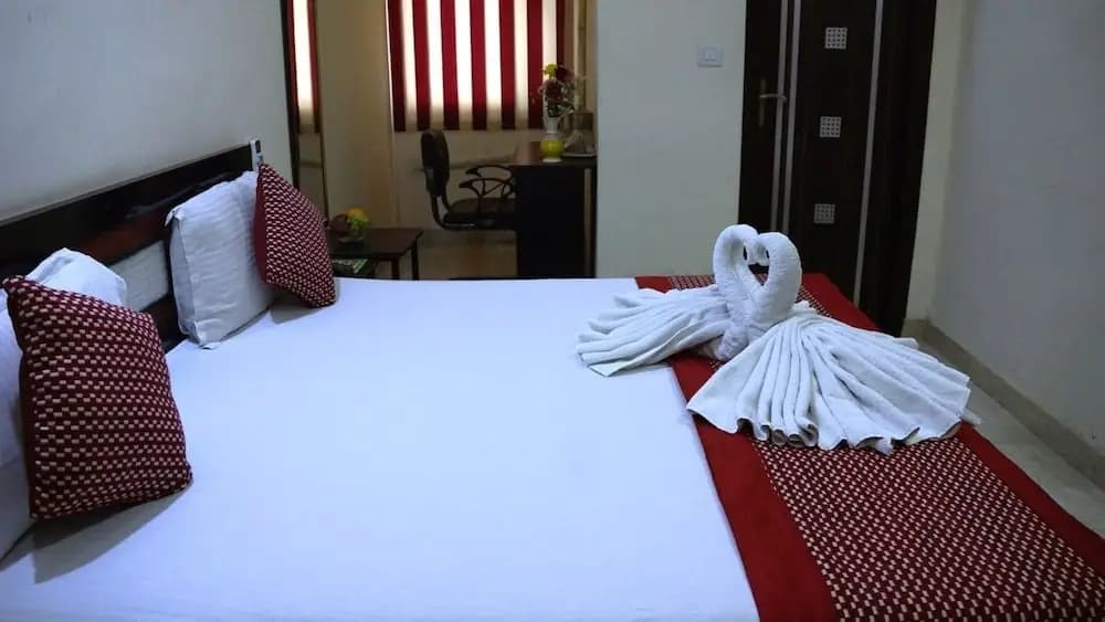 Maxfort Budget Hotel Dwarka - photo 7