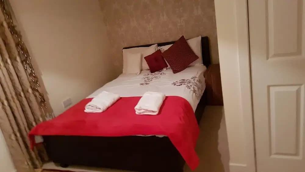 16 Maybury House - photo 3