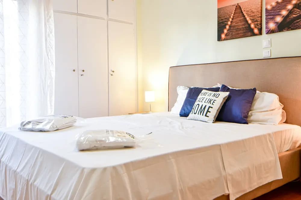 Athenian sunny apartment - photo 4