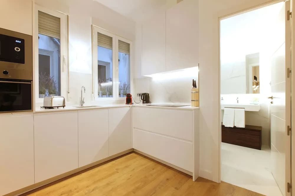 Madrid Centric VIII by Madflats Collection - photo 19