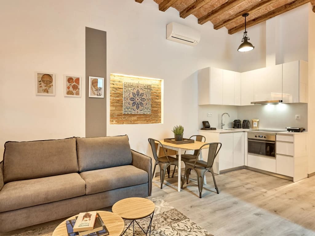 UD Apartments Barcelona - Marina Vintage Exclusive Apartment (2BR) - photo 11