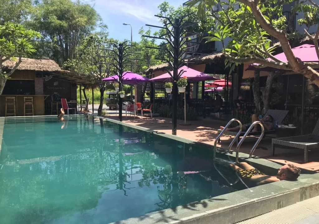 Zoneland Apartments - Tropical Forest Mountain View - Hostel - photo 11