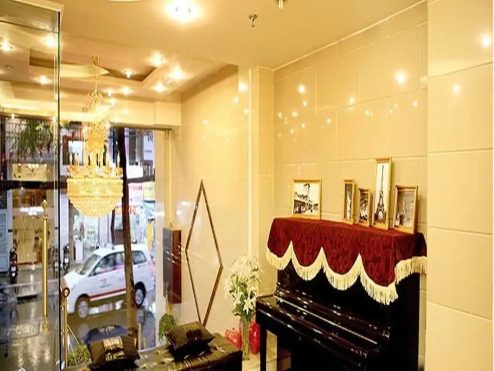 Sunny Hotel Ho Chi Minh - photo 2