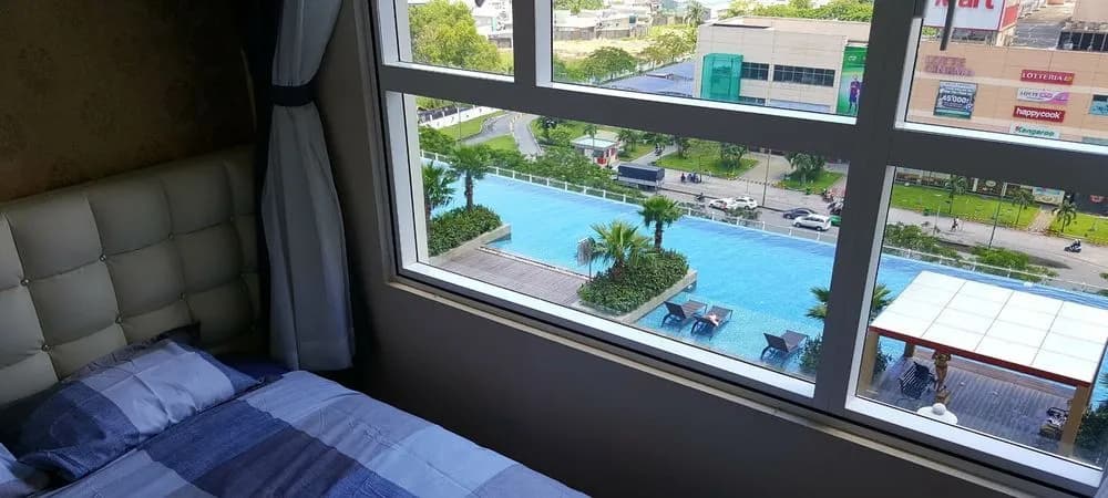Sunrise City 2BR with Infinity SW Pool - photo 44