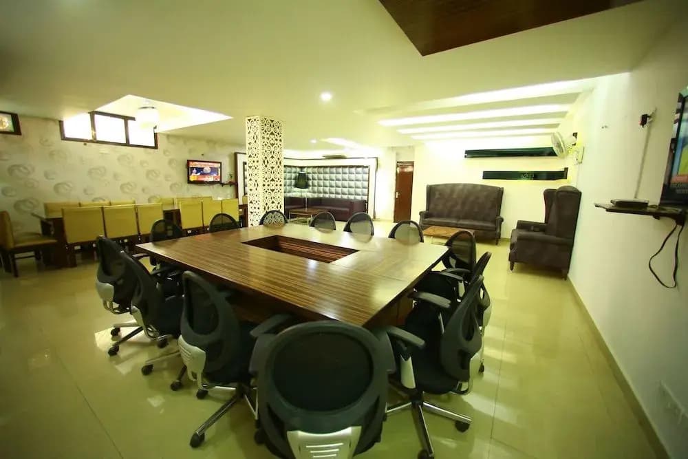 Sundeep Inn - photo 14