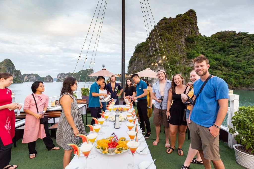 Swan Cruises Halong - photo 13