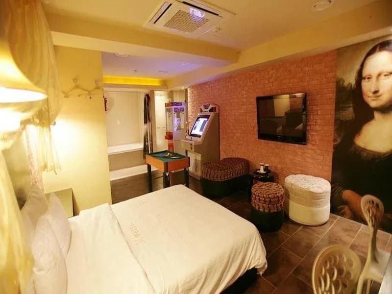 M Stylish Hotel - photo 27