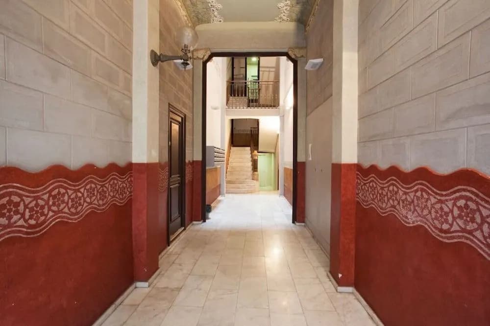 Centric Apartment Universitat - photo 11