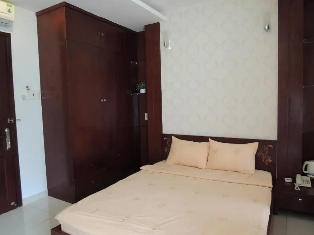 Alupoint Hotel - photo 3