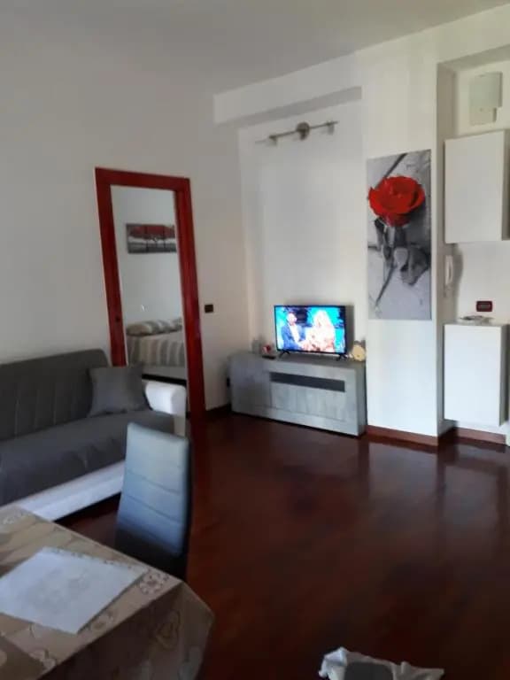 Valassina milano apartment - photo 4