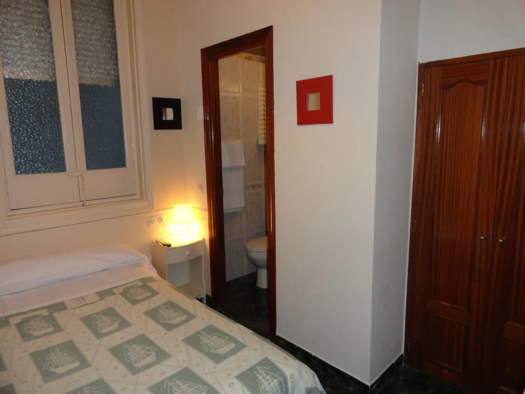 Hostal Alistana - photo 6