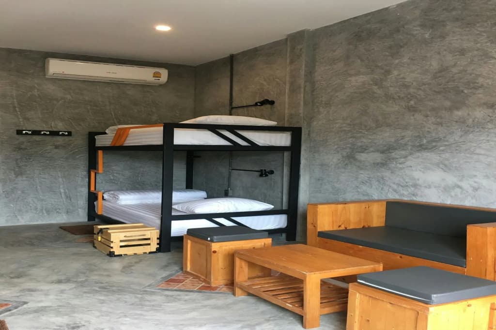 Sirah Hometel - Hostel - photo 10