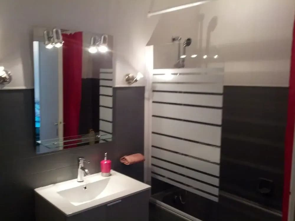 Superbe studio à 200 mètre de la mer - photo 7