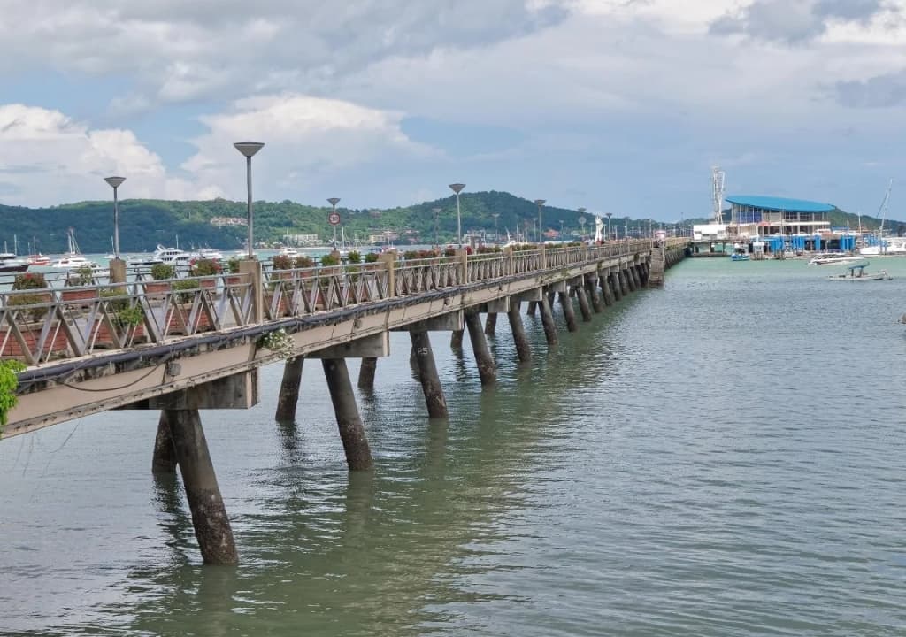 Anda Orange Pier Guesthouse - photo 28