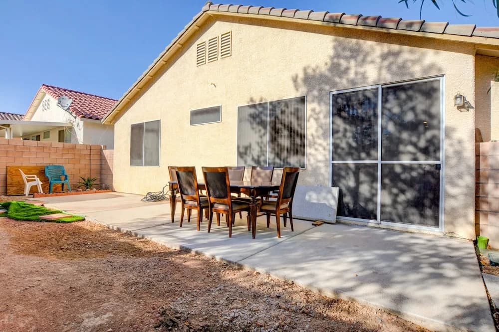 Luxurious 3BR 10min to Las Vegas Strip - photo 14