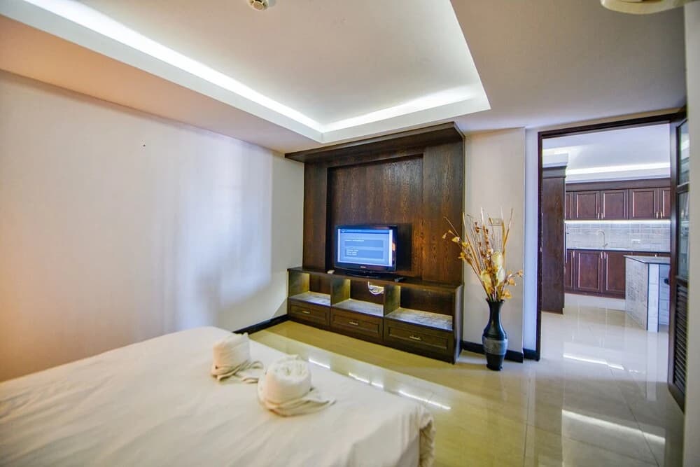 Royal Hill Resort Condotel - photo 7