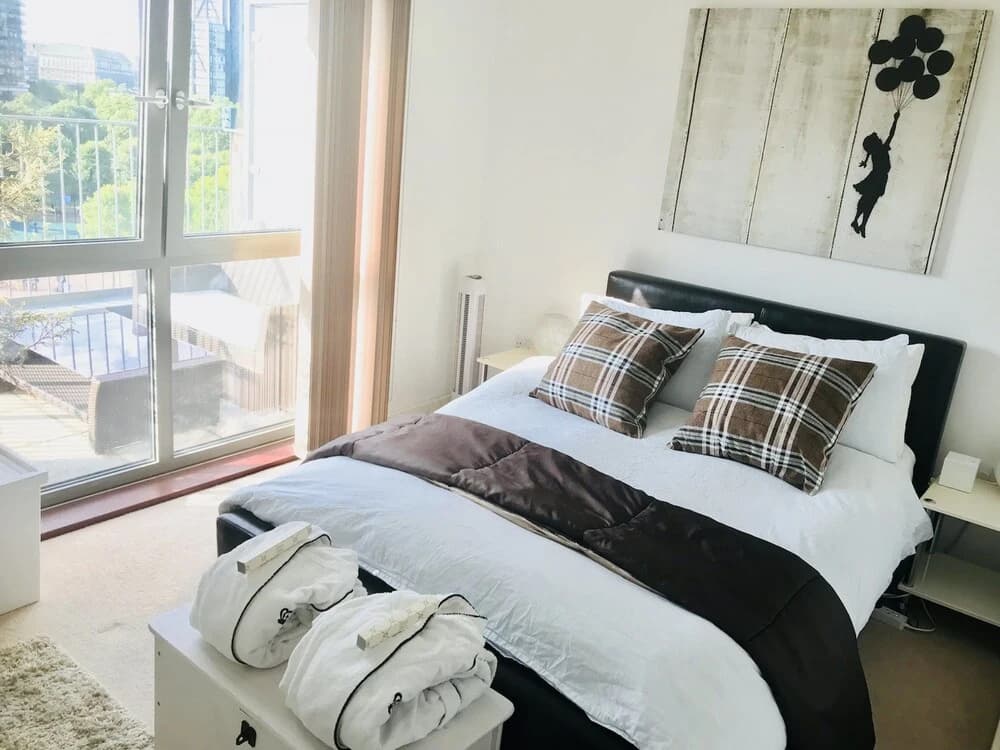 Double Room In London Shared Penthouse - photo 2