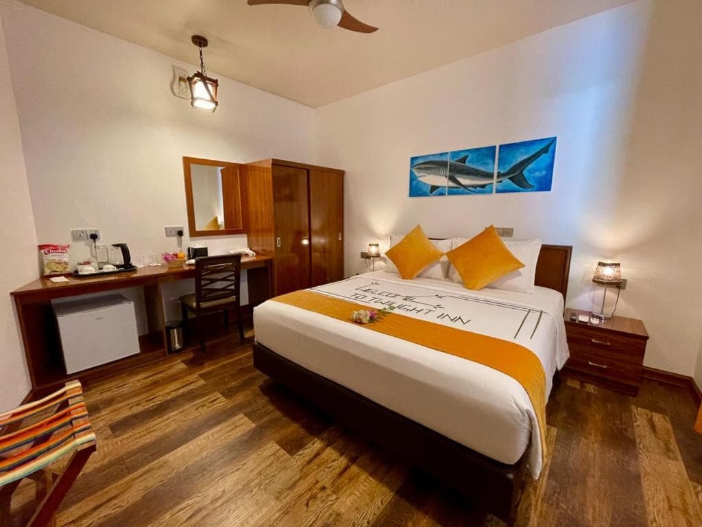 Twilight Inn - photo 5