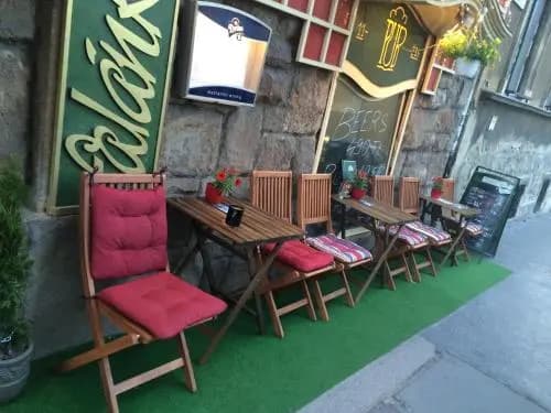 Bed Beers Inn Budapest - photo 11