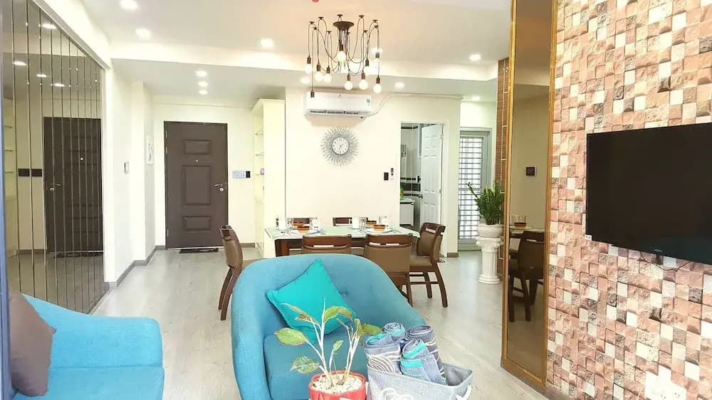 Scenic Valley Luxury 2BR SW Pool 07th - photo 9
