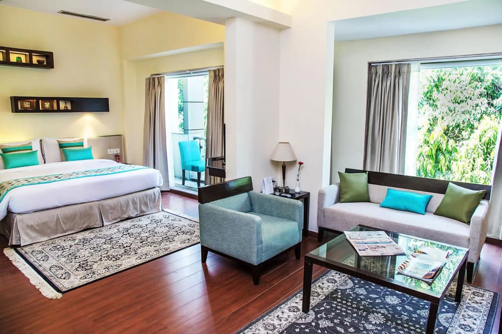 Ayu Hotels - photo 2