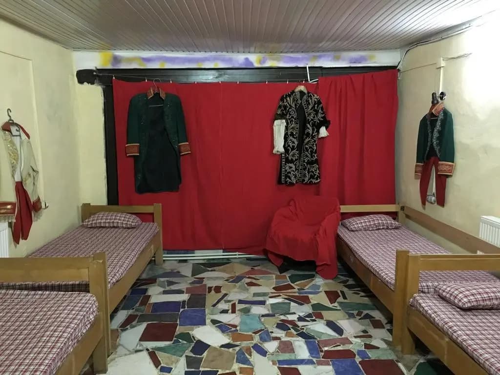 Art Hostel Tbilisi - photo 2