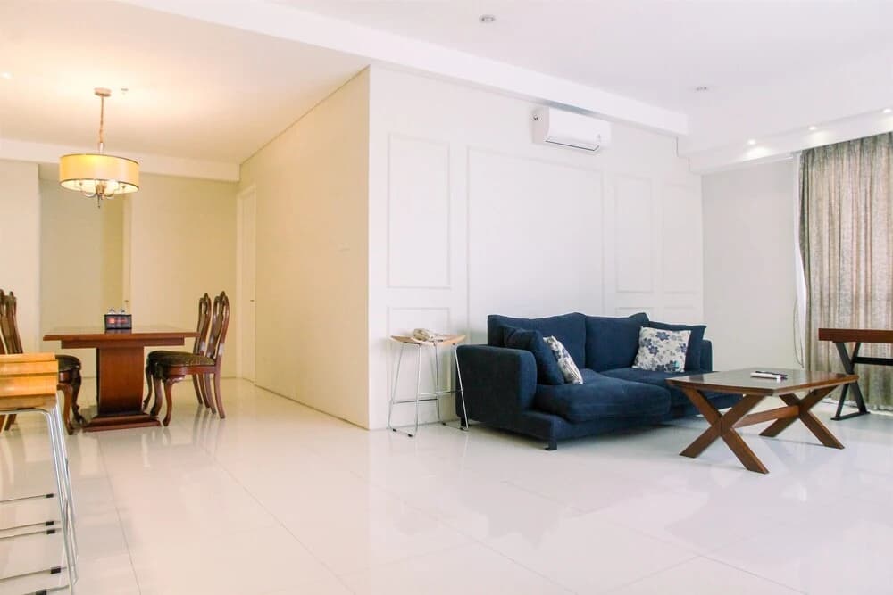 3BR Apartment at 1 Park Residences with Private Lift - photo 4
