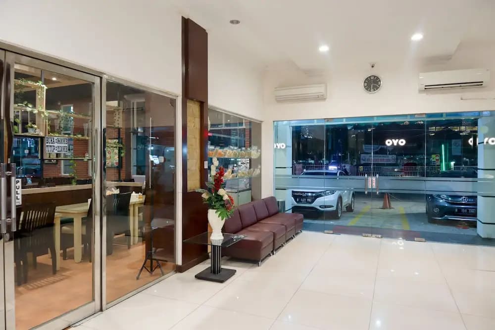 Puri Inn by OYO Rooms - photo 11