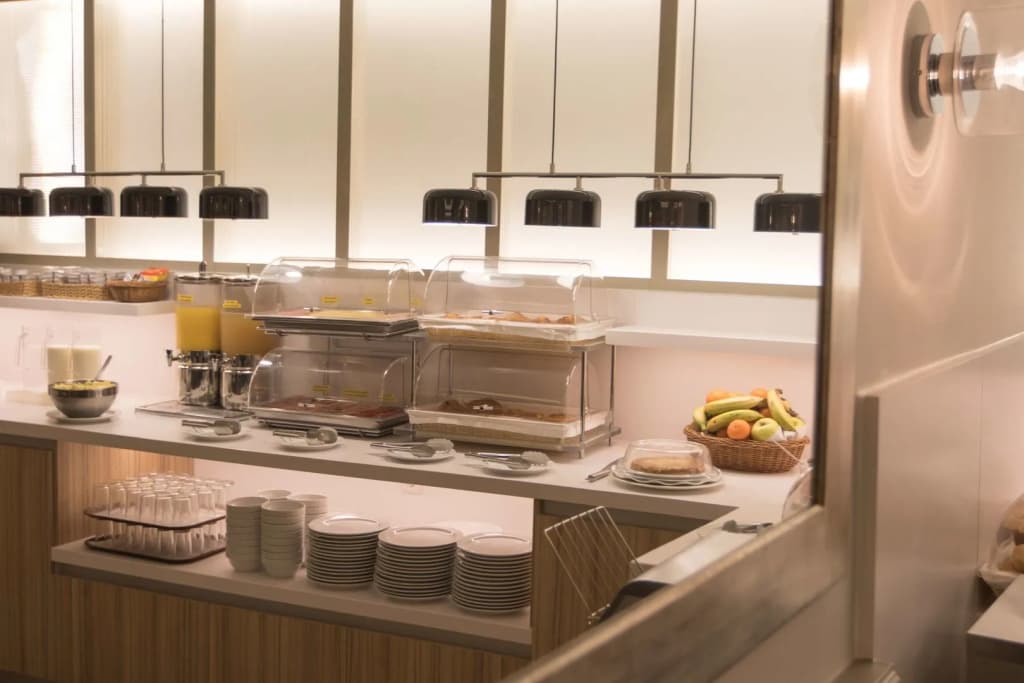 Los Condes Hotel - photo 20