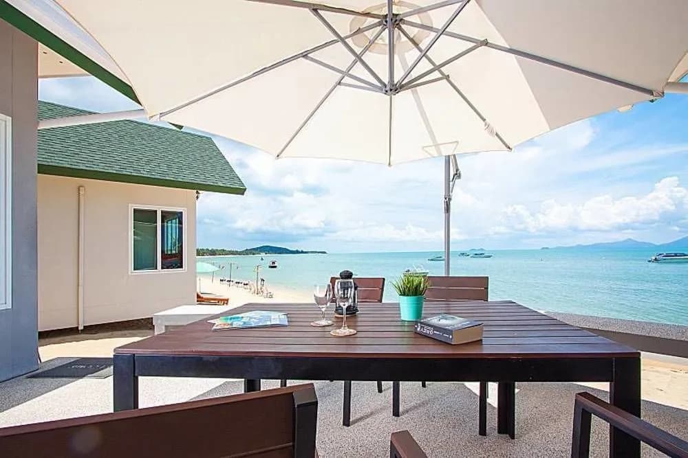 Interstellar Beachfront Villa B - photo 14