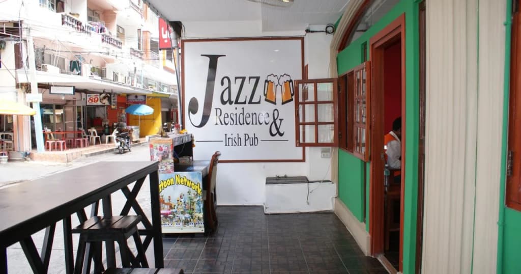 JAZZ Hotel - photo 11
