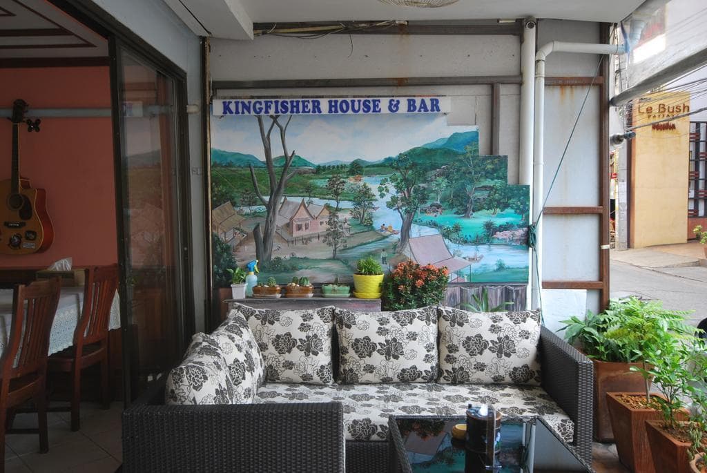 Kingfisher House And Bar - photo 15