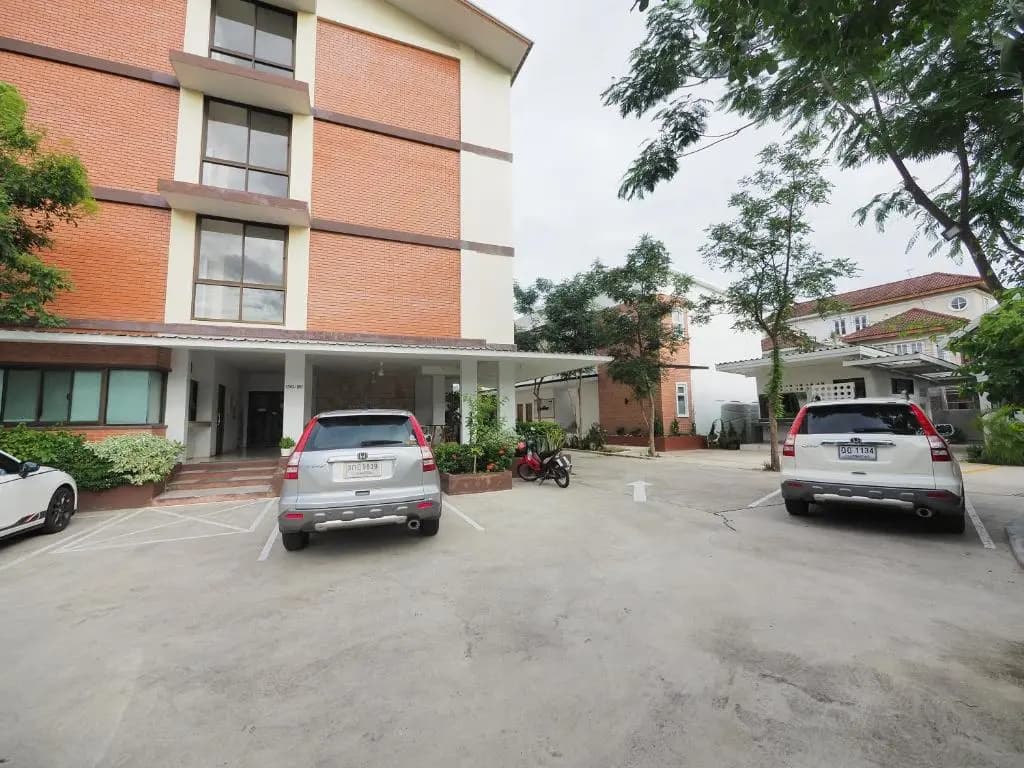 Prukpibul Apartment - main photo
